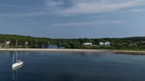 Luxury Beachfront Villa, Cleaveland Beach 71 - Image 5