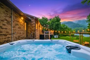 Scenic Riverfront | Game Room | Hot Tub | Sauna - Image 2