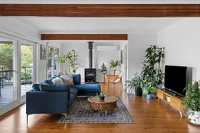 The Hardys Bay Hideout - Image 2