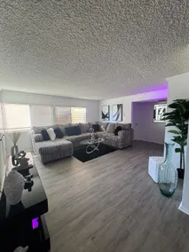 House Of Vibe - 8 mins from LAX - Image 4