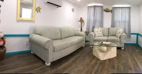 Living the Dream 1 BR bungalow - Image 3