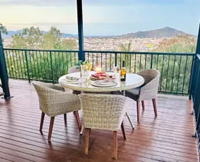 Federation Hill Guest House - Image 2