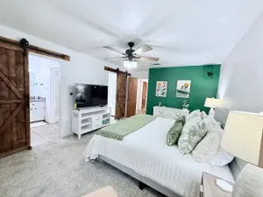 Bright, Spacious & Central Home - Image 3