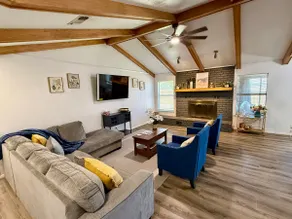Bright, Spacious & Central Home - Image 5