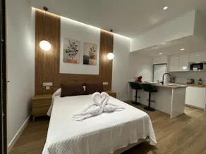 Nebro Soho - Image 2