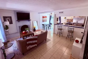 [Aug deals!] Cozy East Austin Oasis, no pet fee - Image 2