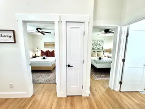 Liberty Cottage: 3BR/2BA+Deck Near Downtown&Mall - Image 4