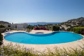 Sunny Sea View Garden Home-Walk to Beach-Gümüşlük - Image 2