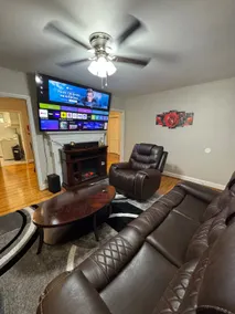 3BR King Beds | 85” TV | 4min to A&T & Downtown - Image 5