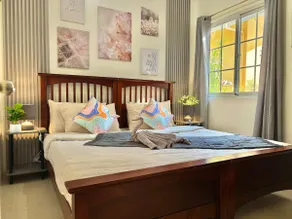 Lovelle's Space KING & Queen BEDS! Parking, Pool! - Image 4
