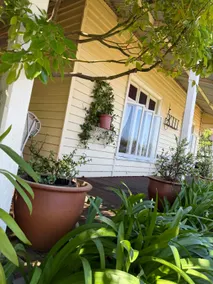 ”The Duke & Duchess's cottage.”(Romantic Getaway.) - Image 2
