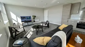Luxury apartment, great location - Image 3