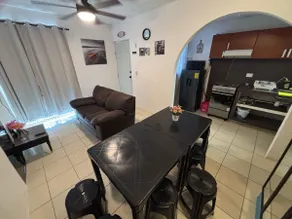 House with 9 beds, air-conditioned, bills, parking - Image 2