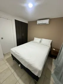 Apartment 103: Modern and Safe - Image 4