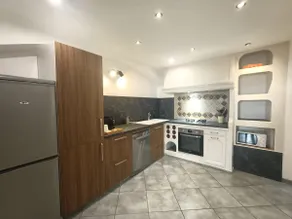 3 Bedroom Air Conditioned Townhouse - Image 3