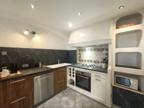 3 Bedroom Air Conditioned Townhouse - Image 4
