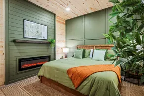 Greenhouse Cabin • Forest Views & Serenity - Image 4