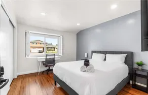 CA4. Hot Tub, Mini Golf, Game Room & EV Charger - Image 2
