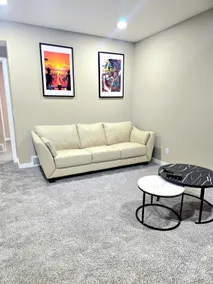 Private, Cozy, Luxury, Spacious One Bedroom Suite - Image 4