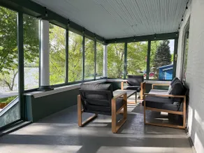 Lakefront Farmhouse | Private Dock | Sleeps 12 - Image 3