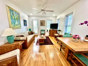 Sleeps 6, Pool, Hot Tub, Arcade, Gym, Near Beach - Image 2