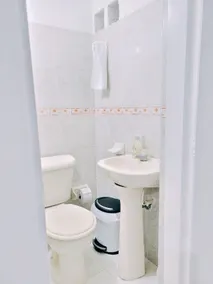 Studio apartment close to everything - Image 2