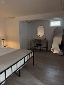 The Hide at Hudson-35 min to NYC - Image 3