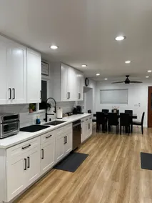 3 Br House - OC, LA, Disneyland - Image 2