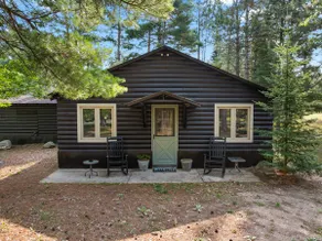 Secluded 3BR Cabin | Modern Rustic | Sleeps 10 - Image 2