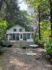 Peaceful Creekside Home - Private Water Access - Image 3