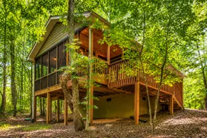 Couples Cabin Near Helen | Hot Tub - Image 3