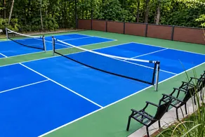 Roundabout near Helen | Pool Table | Sleeps 16 - Image 4