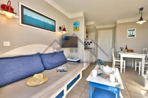 House D02 - Pool, Sea View and Beach 10 m away - Image 2
