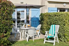 House D02 - Pool, Sea View and Beach 10 m away - Image 5