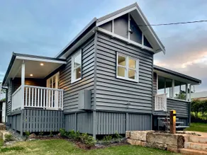 Modern Cottage - Walk to Cafés & Nature Trails - Image 2