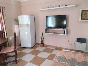 Cozy accommodation with garage, near airport - Image 2