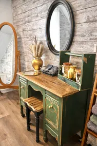 Remodeled/ 72”Fireplace/2 min 2 Lakes/Parks/Trails - Image 4