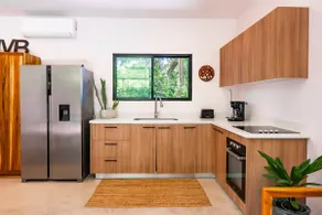 Walk 2 the beach: 2 Private Villas, 3BR, Sleeps 6+ - Image 4