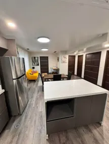 Modern, quite 2BR/2BA, w/Ensuite - Image 4