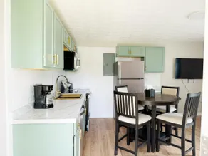 5th Street Retreat - KING 1BD-1BA Apt in Henderson - Image 3