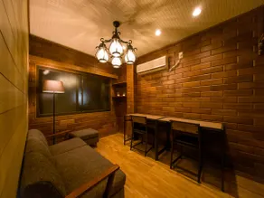 [3-minute walk to the station] About 10 minutes to USJ and Umeda / Up to 6 bedrooms / 2 baths / Local izakaya - Image 2