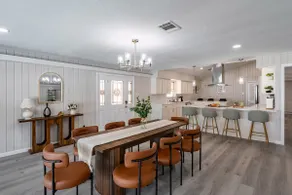 Modern Family Fun Home Pool & Game Room Near Hobby - Image 4