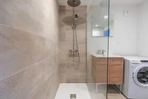 Peaceful haven with 4 bedrooms - Image 4
