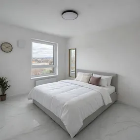 Luxury apartment, castle view - Image 3