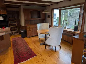 Spacious 1 Bedroom 2 Story - Full Kitchen - Image 4