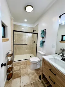 Spacious & Unique Studio Suite - Image 2