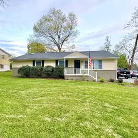 Cozy & Spacious Home in Quiet Area - Image 2