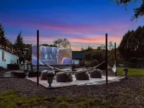 Luxury Retreat, Hot Tub, Plunge Pool, King bds, EV - Image 2