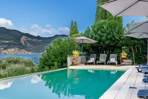 [Exclusive Penthouse with Lake View] with A/C and Pool 10 - Image 4