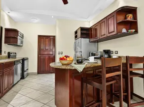 The Oaks Tamarindo Condominium - Image 5